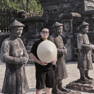 Khanh