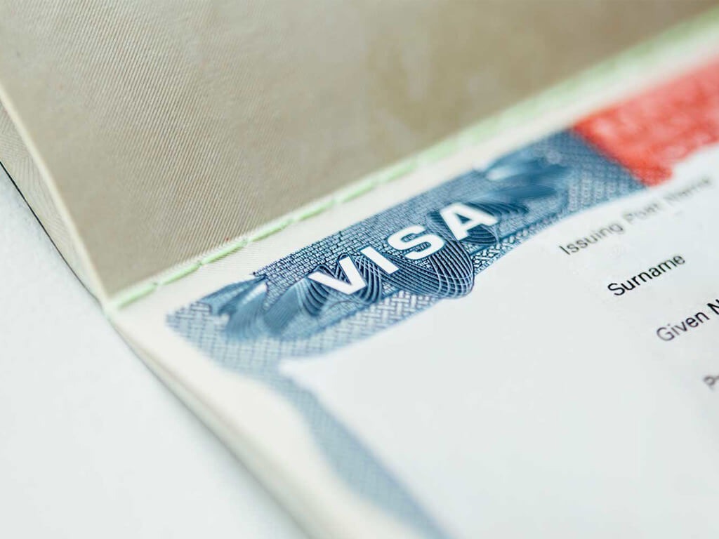 những quyền lợi khi sở hữu visa 462