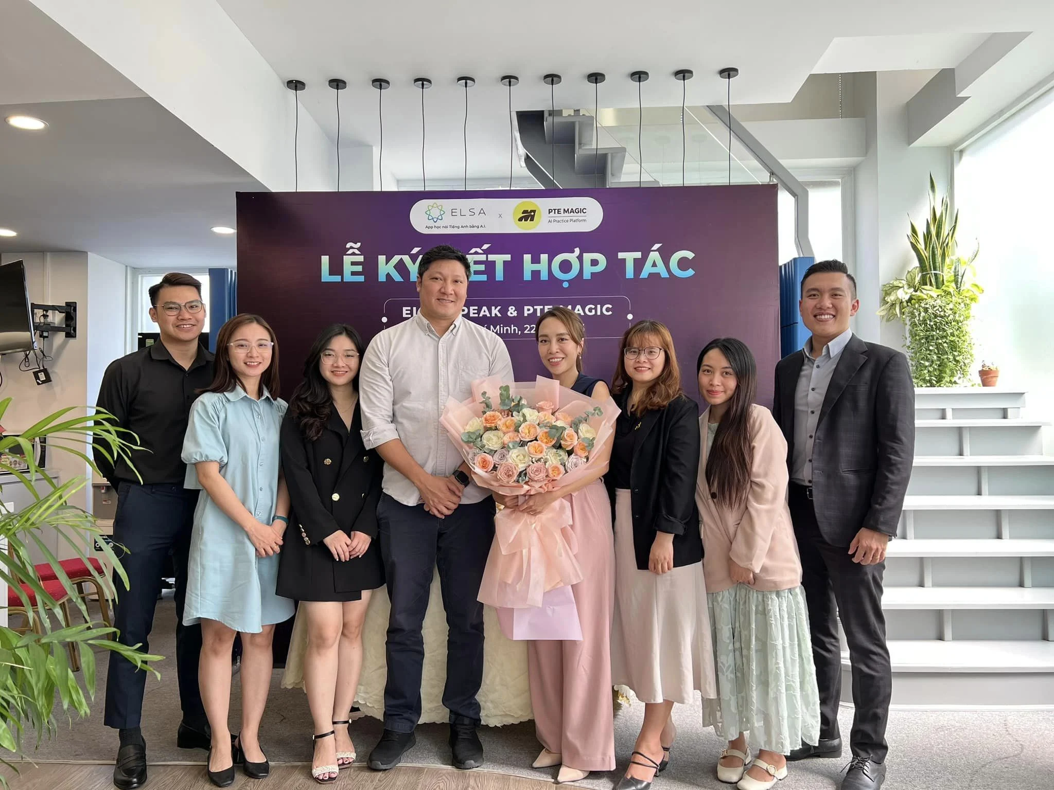 le ky ket hop tac chien luoc va phat trien giua pte magic va elsa speak vietnam dien ra thanh cong tot dep
