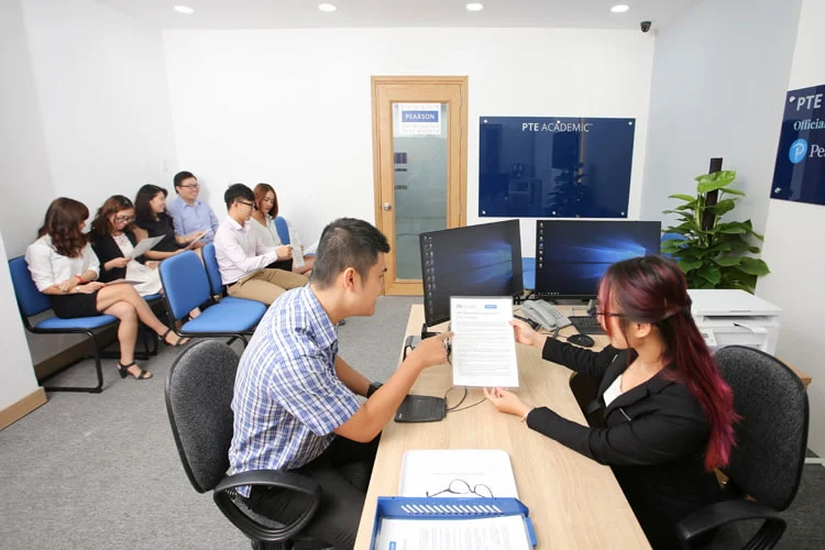 những giấy tờ cần thiết đi thi pte