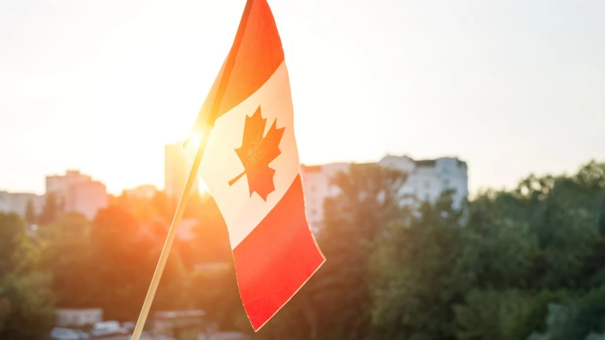Tổng hợp du học Canada cần bao nhiêu tiền một năm